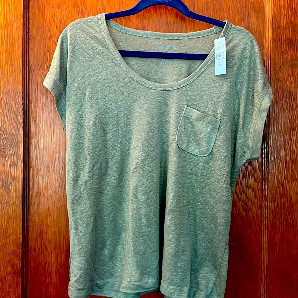 Cute linen loose-fitting tee from Loft.